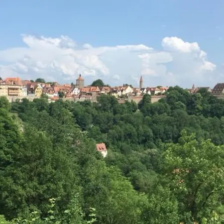 Kobolzeller Schloesschen A.d.weinsteige Feriehus Rothenburg ob der Tauber